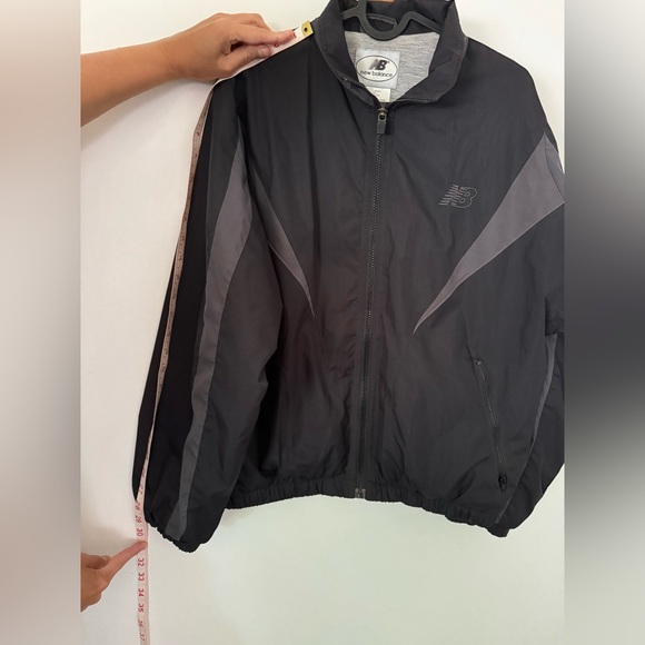 Women’s vintage New Balance windbreaker Jacket - Picture 16 of 16